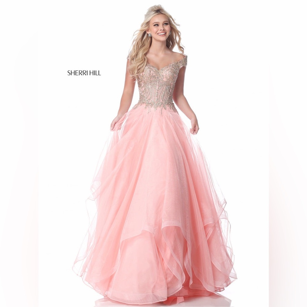 SHERRI HILL blush/gold Prom Dress 
NWOT!
